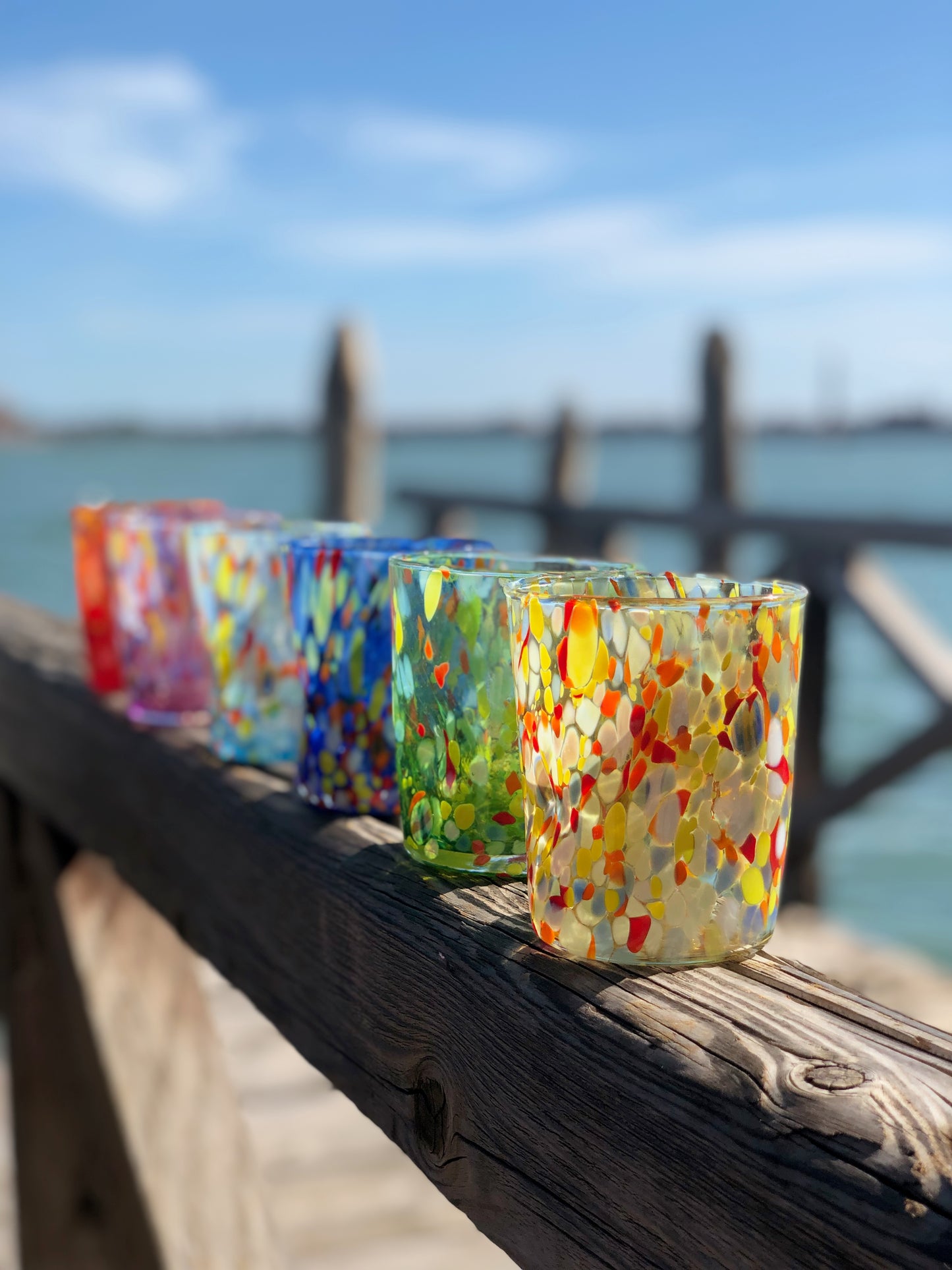 Bicchieri Tumbler Classic in Vetro Soffiati e Lavorati a Mano con Murrine di Murano, linea “I Colori di Murano” 350 ml. Made in Italy