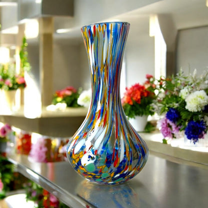 1 Vaso in Vetro Arlecchino Soffiato e Lavorato a Mano con Murrine di Murano, linea “I Colori di Murano” Made in Italy h. 19 cm.