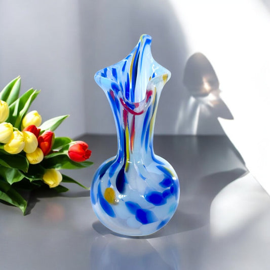 Vaso in vetro di Murano, soffiato e lavorato a mano, linea "I Colori di Murano" h. cm. 17 - Made in Murano. Cod. 13