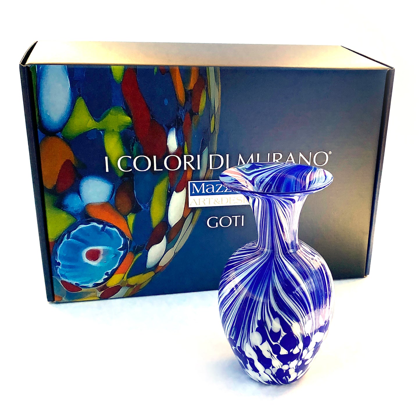 Vaso in vetro di Murano, soffiato e lavorato a mano, linea "I Colori di Murano" h. cm. 17,5 - Made in Murano. Cod. 20